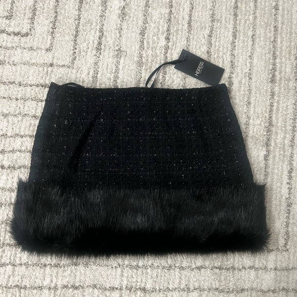 Heiress Beverly Hills Tweed Faux Fur Mini Skirt Black โ Size S NWT - Picture 3 of 7